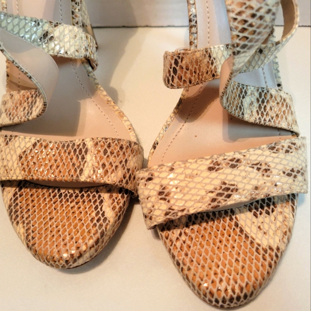 Bcbg Python Print Heels Size 10 - image 6